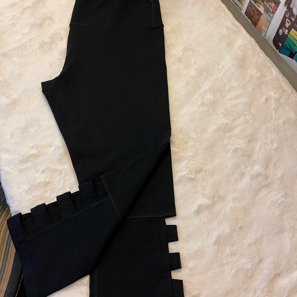Glyder Yoga Capri Pants